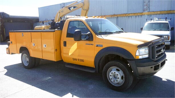 Medium Duty Trucks